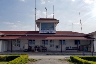 Συνάντηση Κασαπίδη- Καραμανλή για τη διακοπή των αεροπορικών δρομολογίων